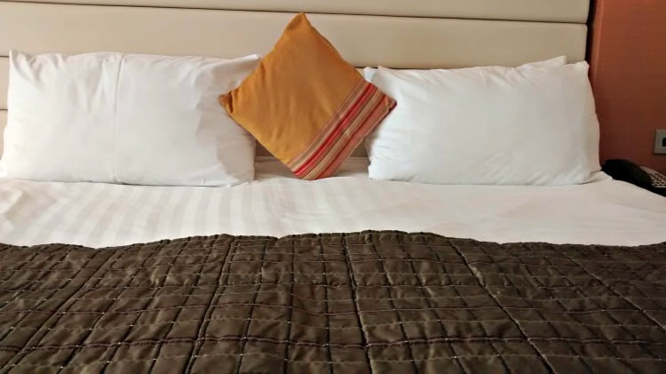 A Bed at the Telford Hotel and Golf Resort