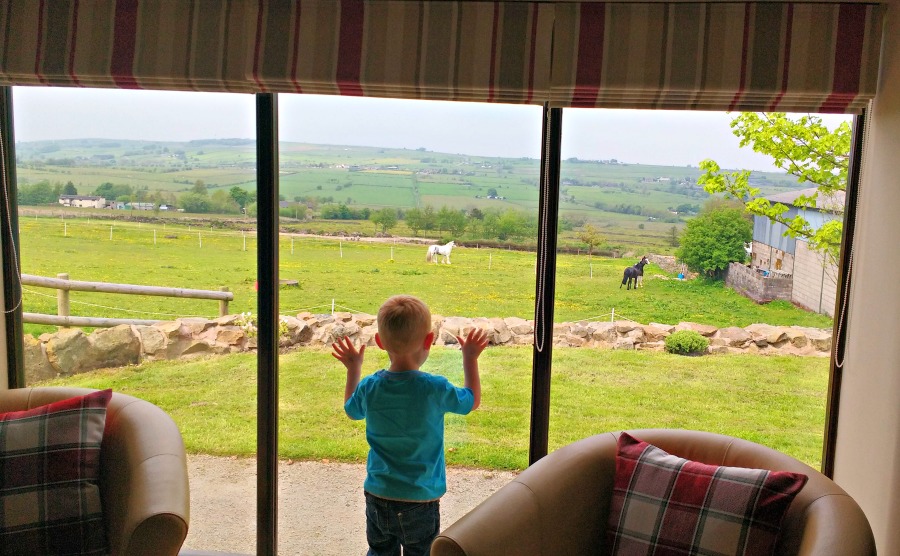 baby and toddler friendly place to stay in the peak district