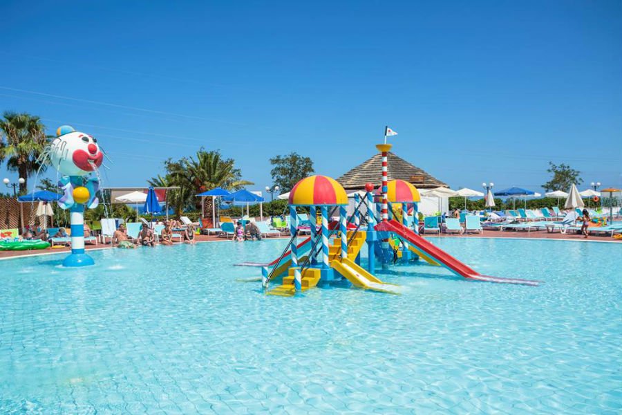 belvedere park pool