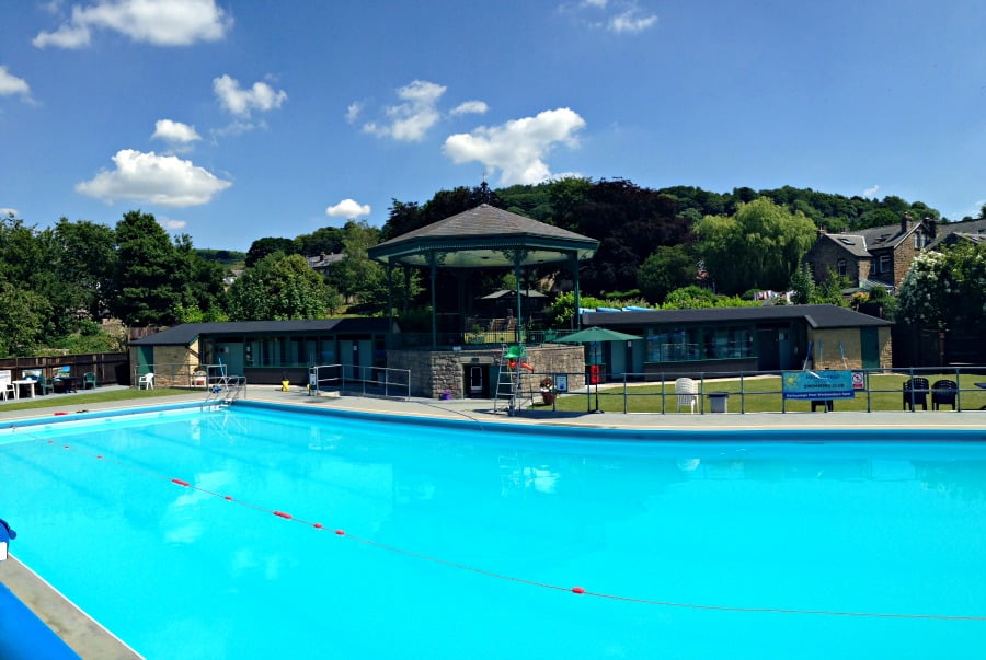 Hathersage Swimming Pool 