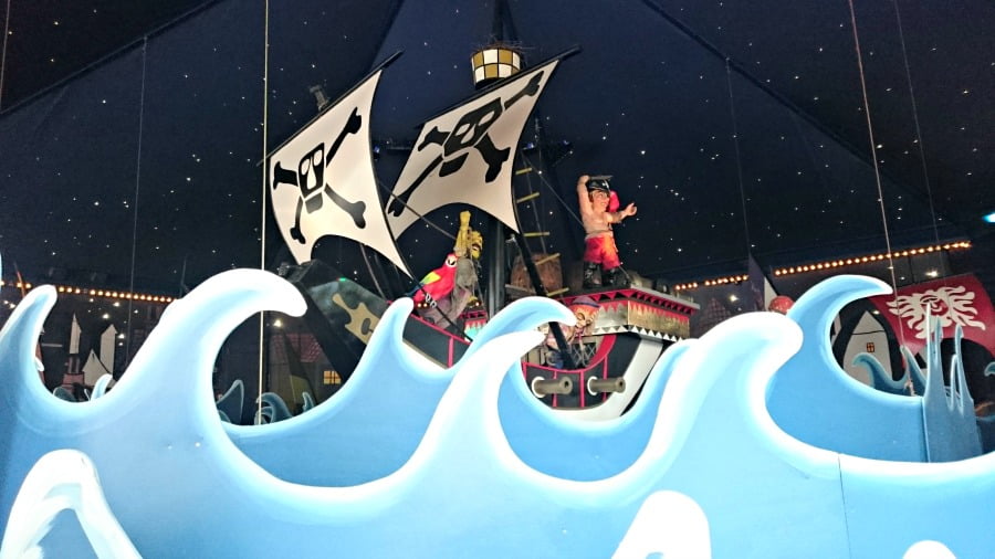 Pirate Ship Ride