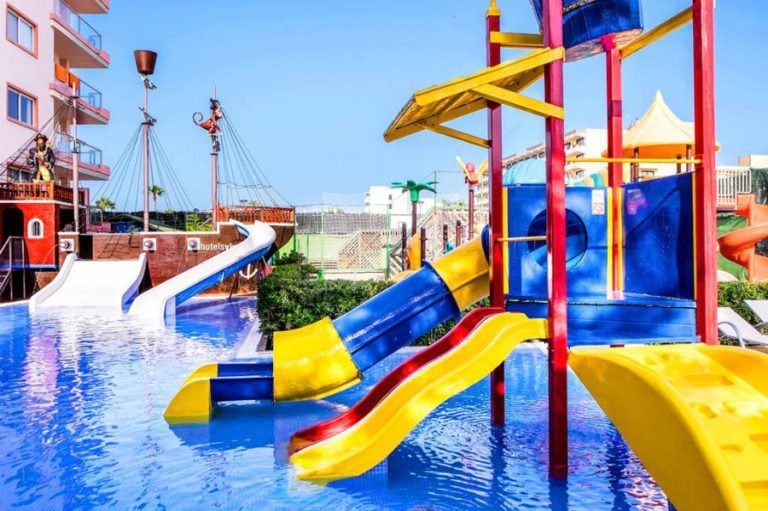 21 Best Baby Friendly Holidays You Need To Go On This Year!