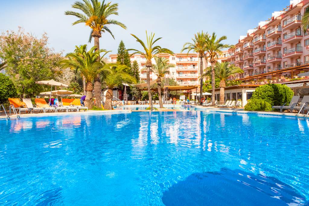 baby and toddler friendly hotel in majorca