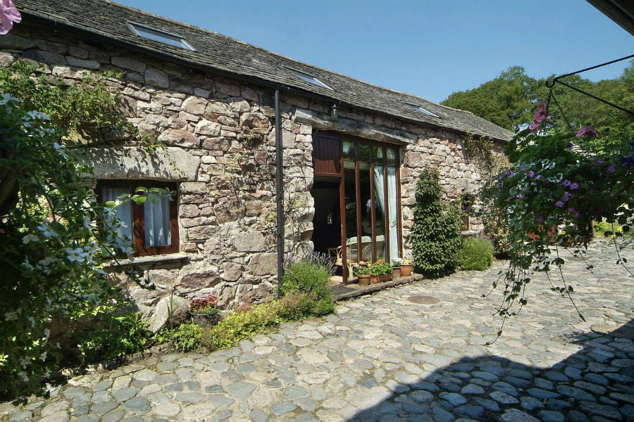 baby and toddler friendly cottages in the lake district