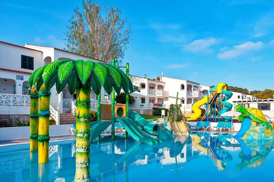 baby and toddler friendly place to stay in menorca