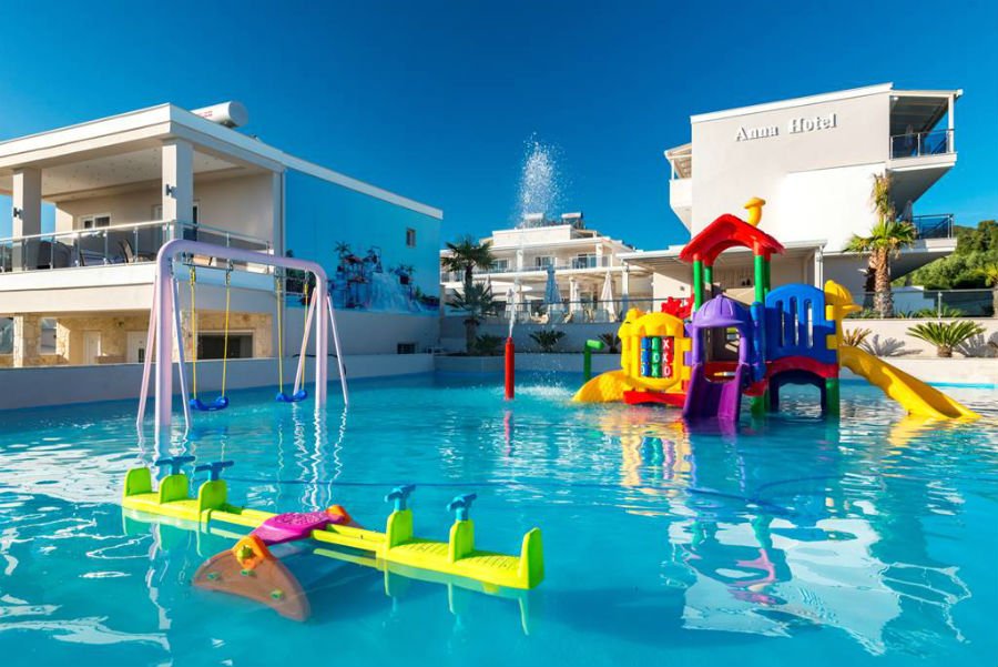 hotel for babies and toddlers in halkidiki