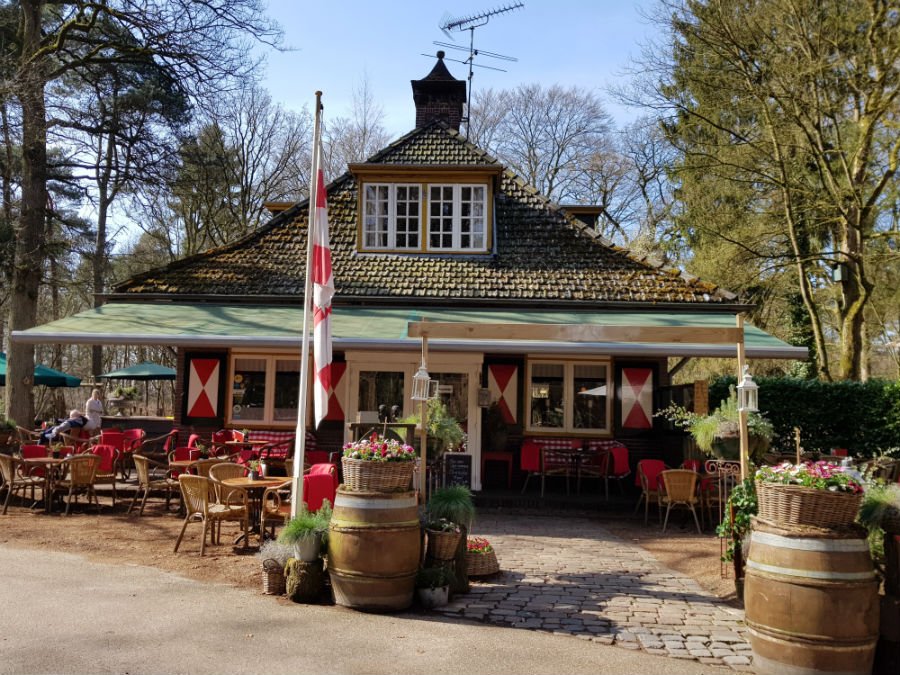 Cafe in the woods at the Visitor Centre at Oisterwijk