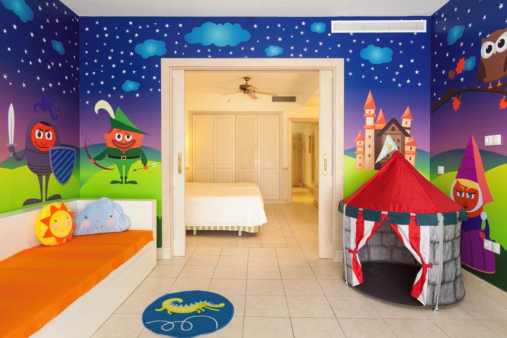 toddler friendly hotel lanzarote