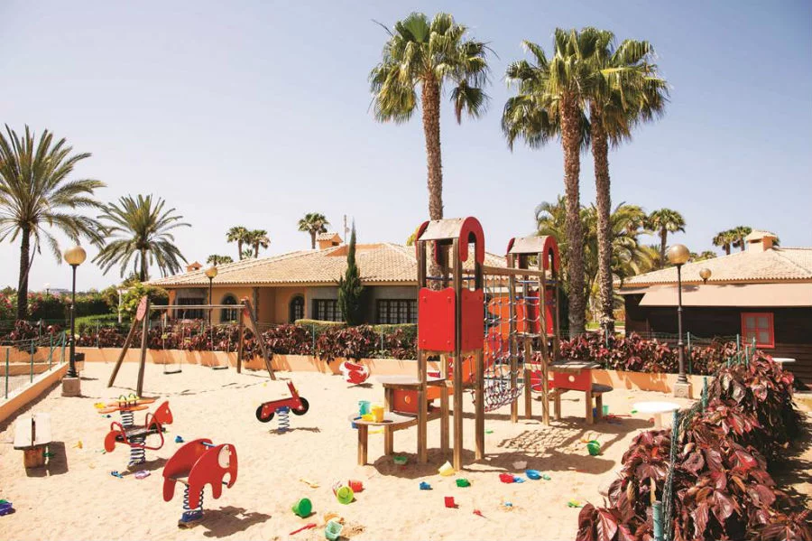 place to stay with toddlers in gran canaria