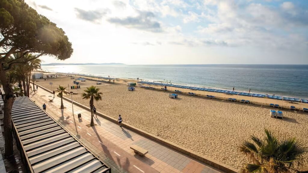 baby and toddler friendly hotel costa dorada