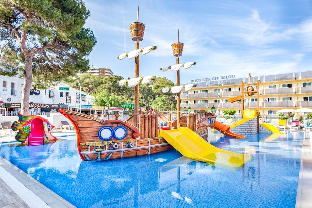 baby and toddler friendly hotel in costa dorada