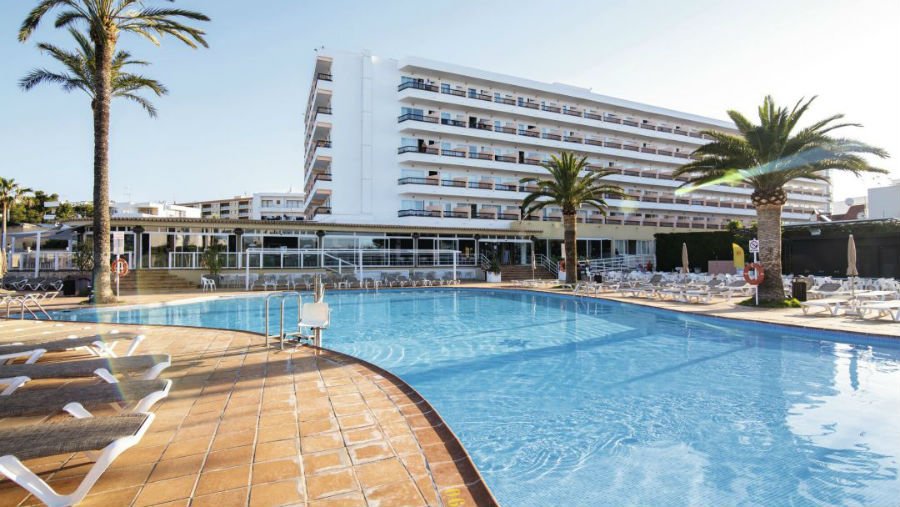 toddler friendly hotel in ibiza