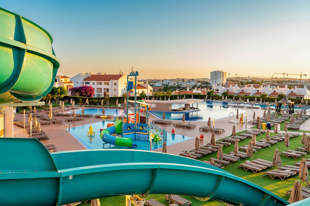 baby and toddler friendly hotel portugal