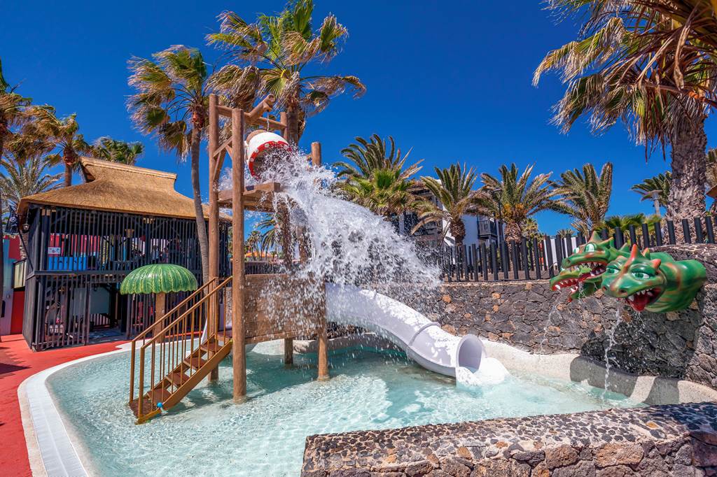 baby and toddler friendly hotel with a splash park