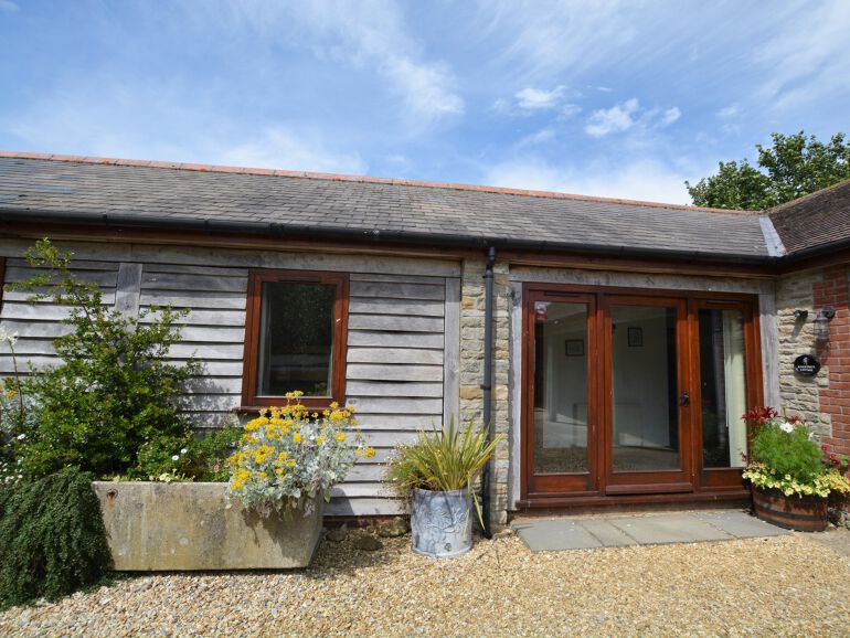 toddler friendly cottage in dorset