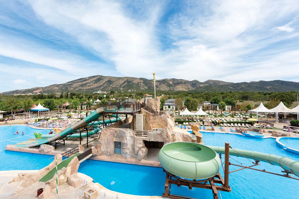 baby and toddler friendly hotel with a splash park