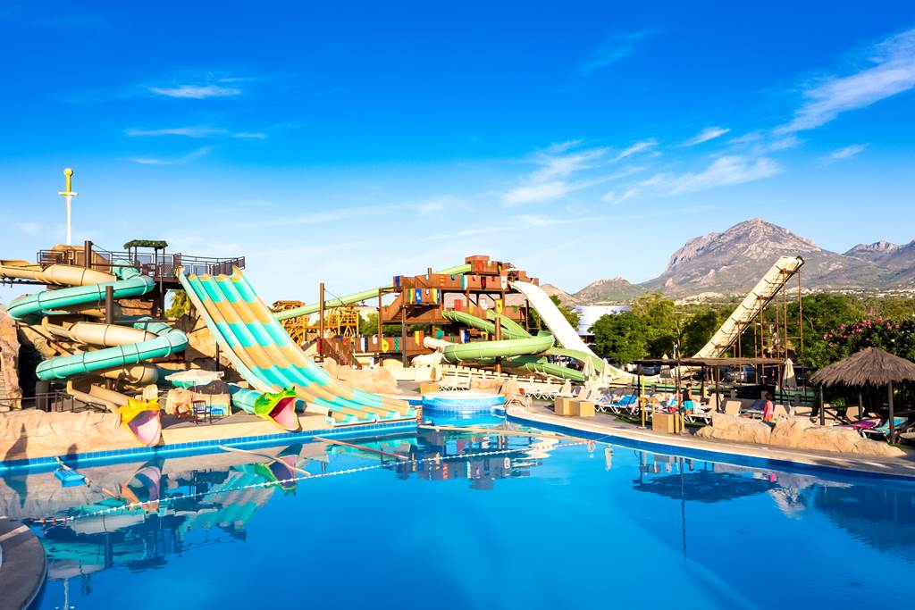 baby and toddler friendly hotel with a splash park