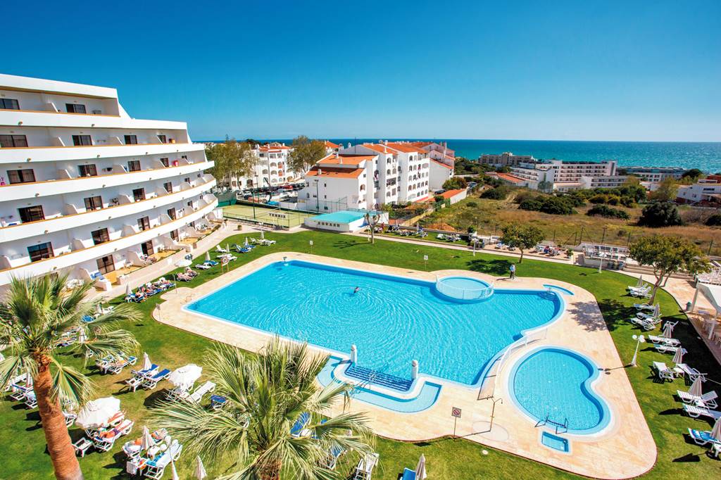 baby and toddler friendly hotel portugal