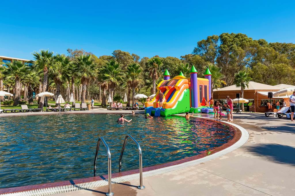baby and toddler friendly hotel portugal