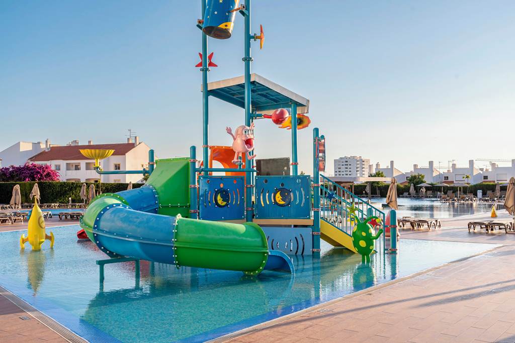 baby and toddler friendly hotel portugal