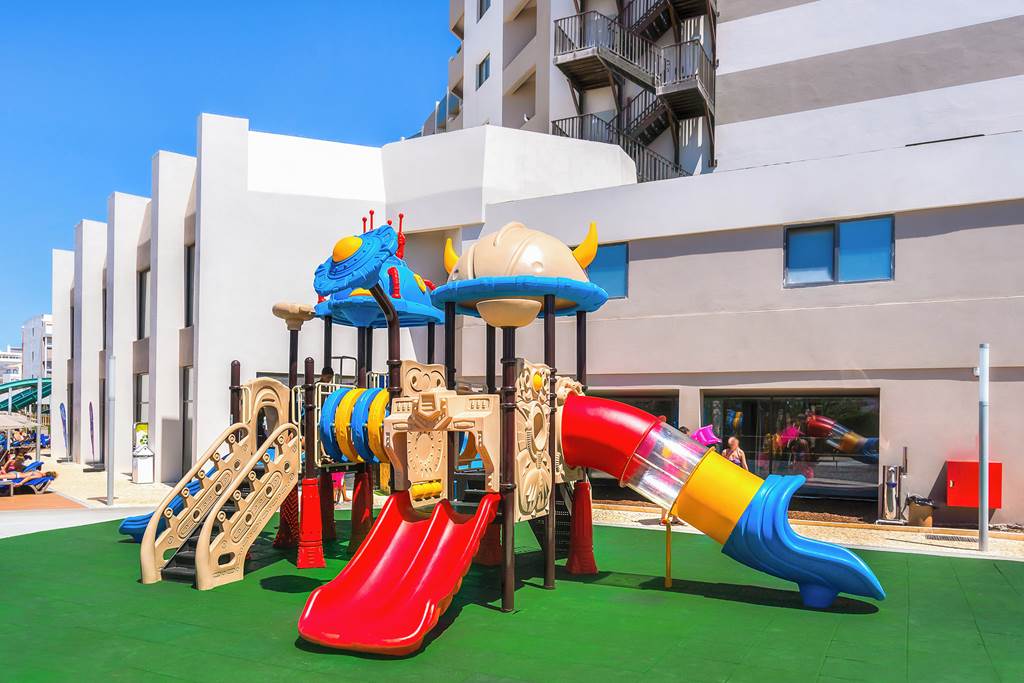 baby and toddler friendly hotel portugal