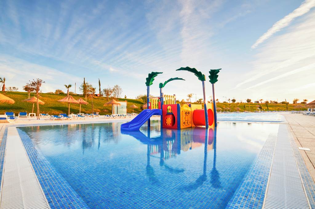 baby and toddler friendly hotel portugal