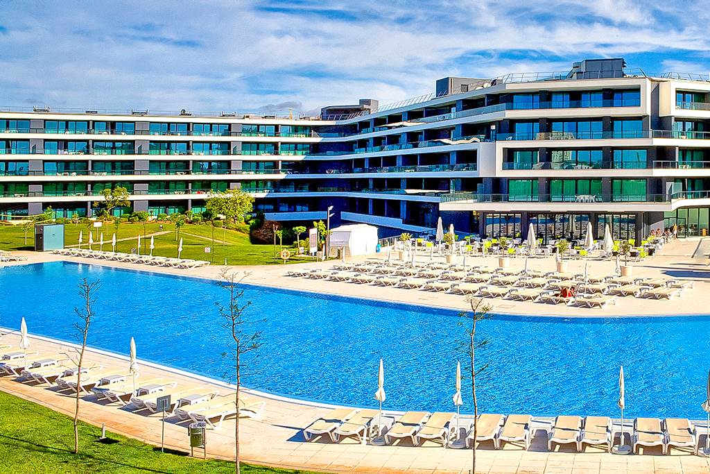 baby and toddler friendly hotel portugal