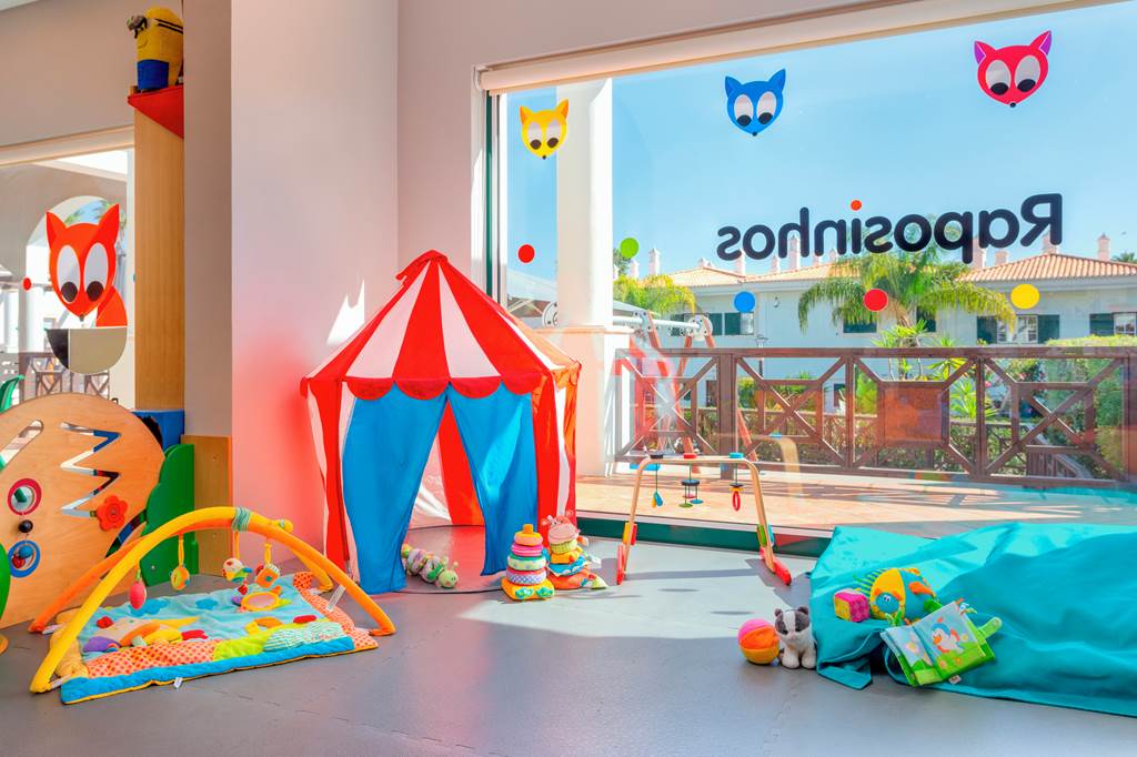 baby and toddler friendly hotel portugal