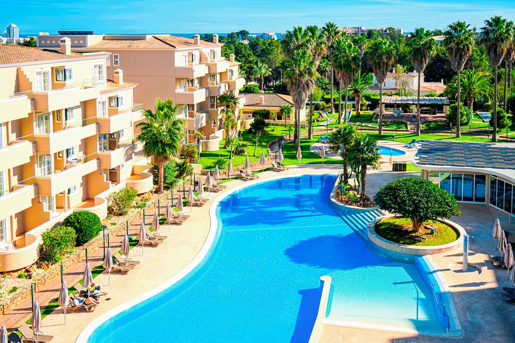 baby and toddler friendly hotel portugal