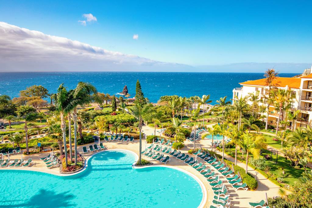 baby and toddler friendly hotel portugal