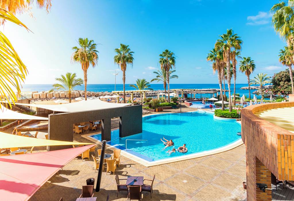 baby and toddler friendly hotel portugal