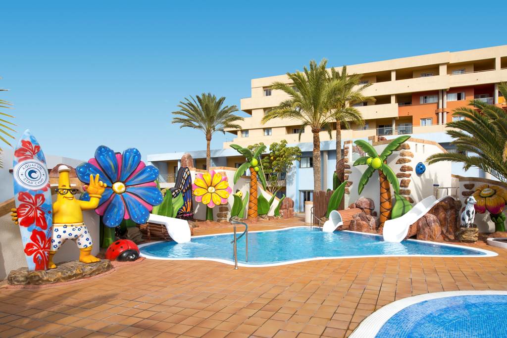 baby and toddler friendly hotel with a splash park