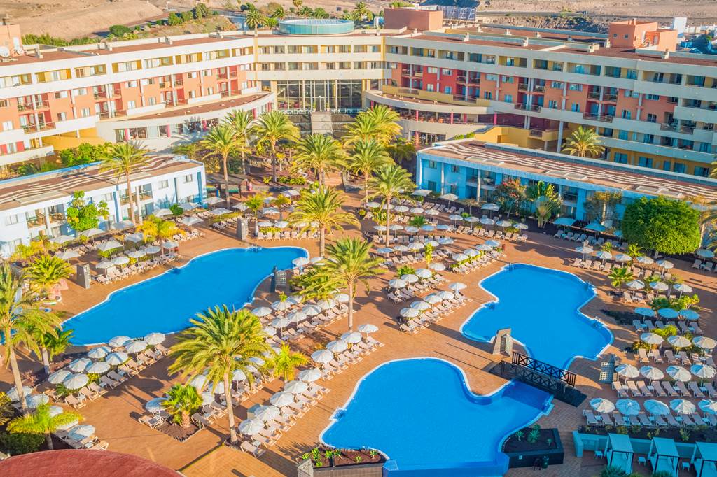 baby and toddler friendly hotel with a splash park