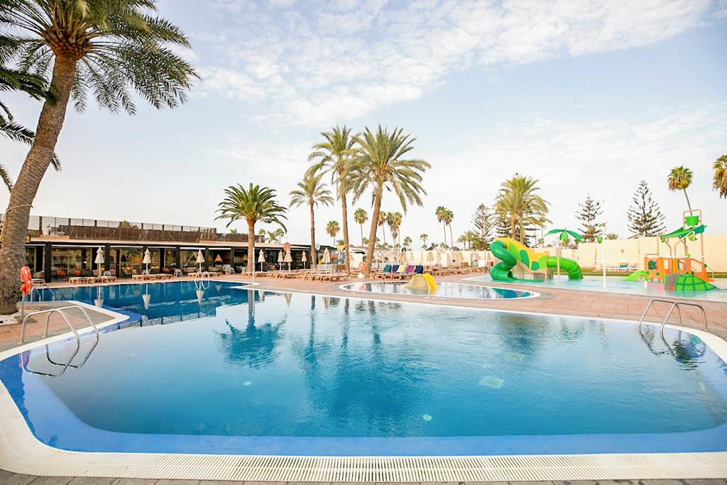 baby and toddler friendly hotel with a splash park