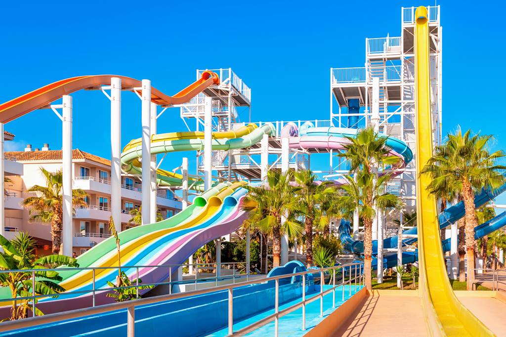 baby and toddler friendly hotel in majorca with a waterpark