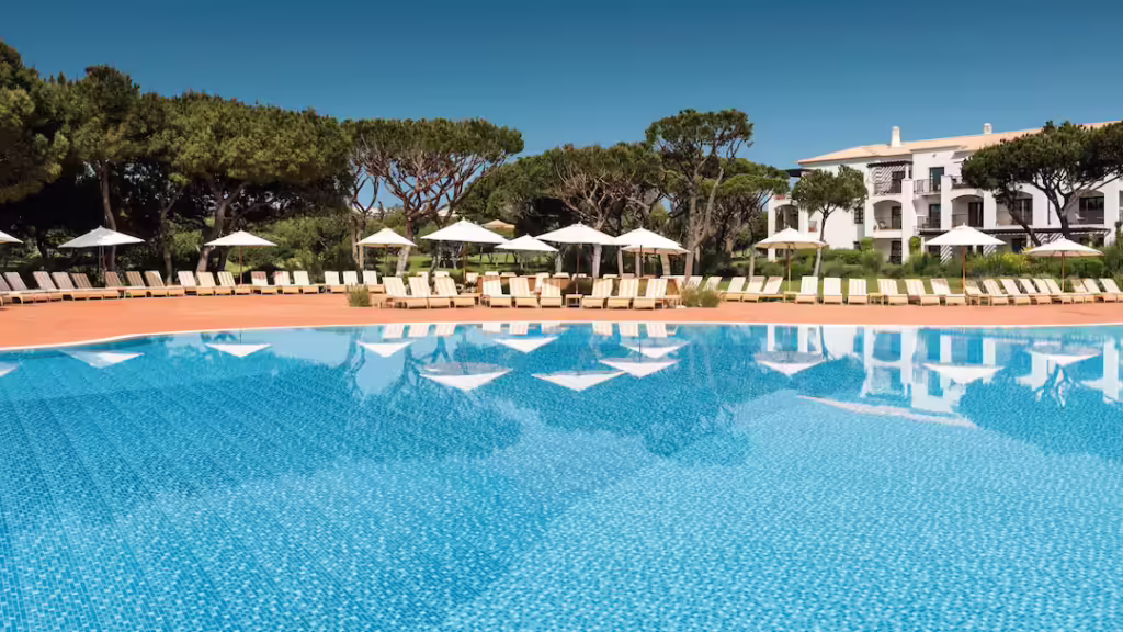 baby and toddler friendly hotel portugal