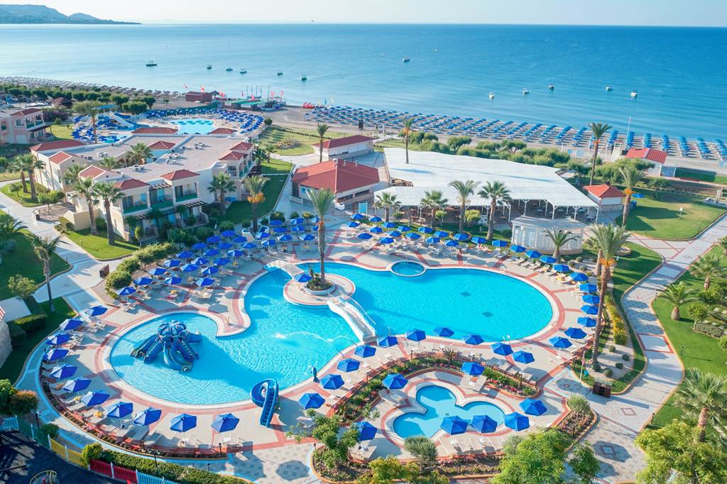 baby and toddler friendly hotel with a splash park