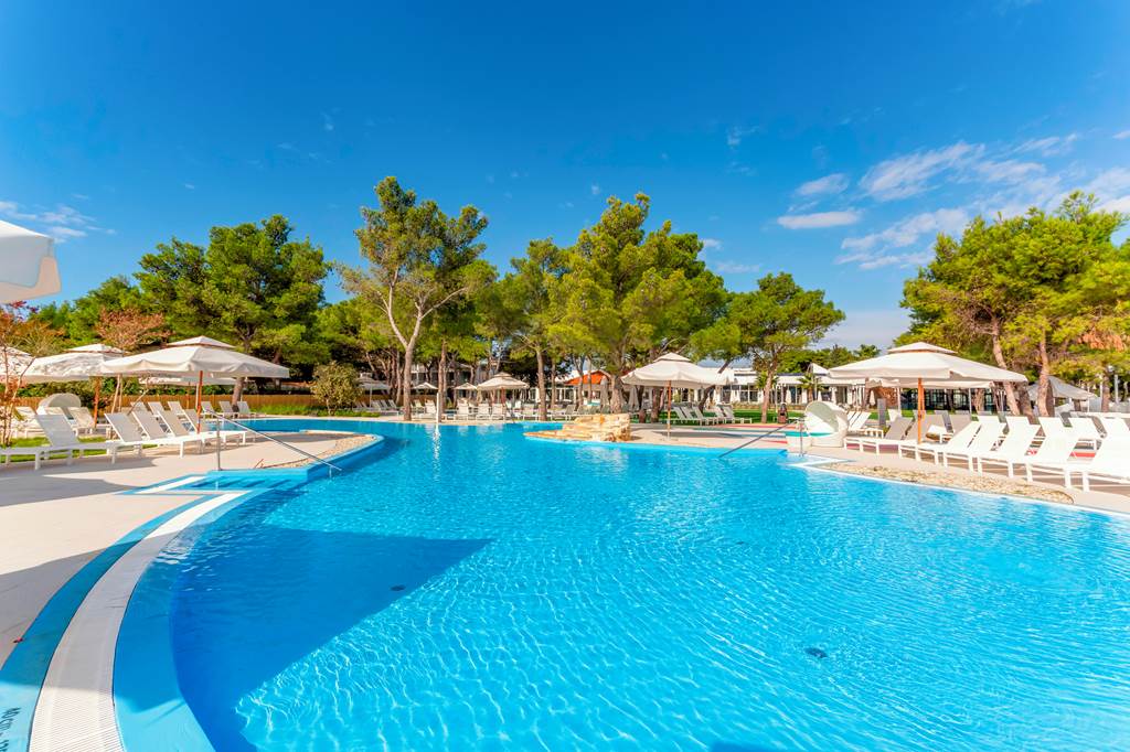 baby and toddler friendly hotel with a splash park