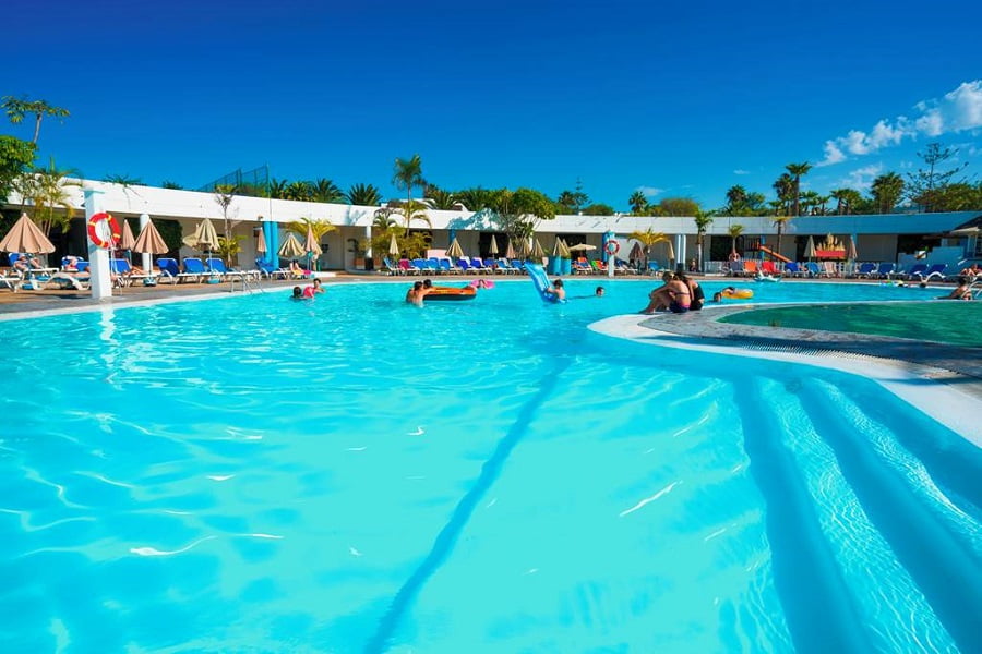 holidays for babies and toddlers in lanzarote