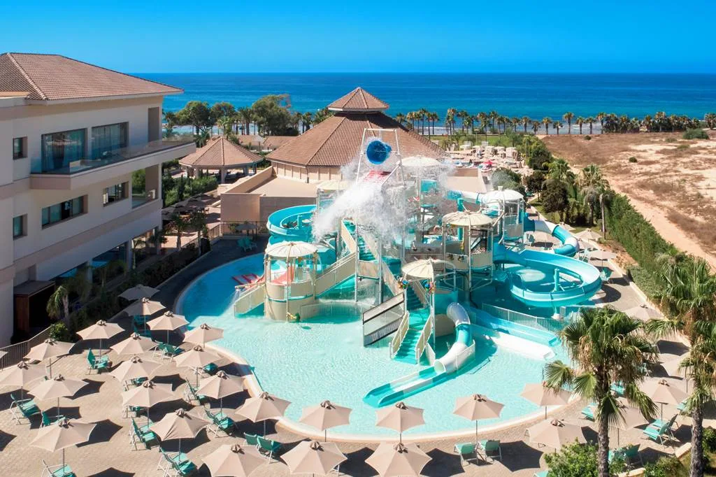beachfront hotel in cyprus