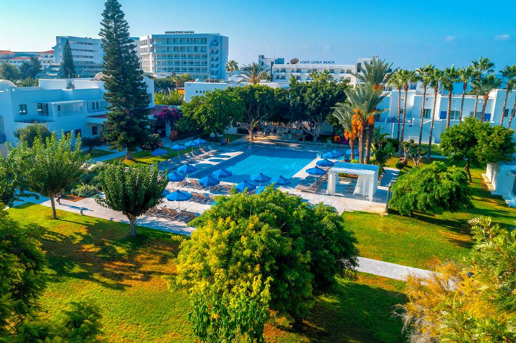 baby and toddler friendly hotel with a waterpark cyprus