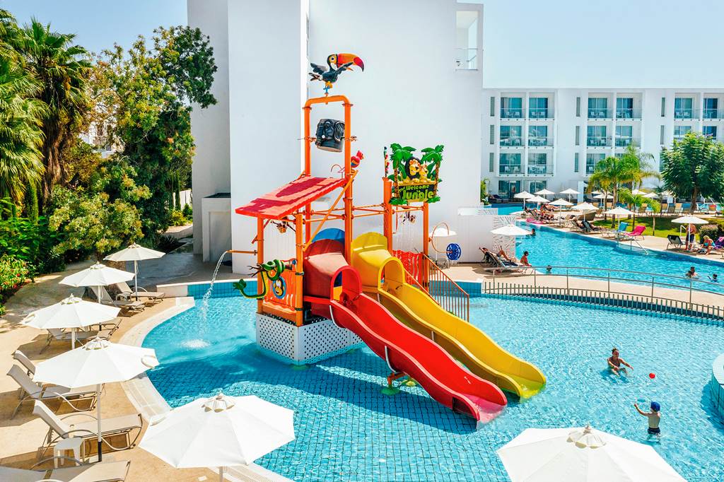 toddler friendly hotel cyprus