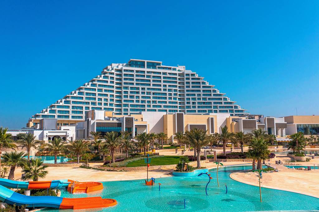 baby and toddlre friendy hotel in cyprus with a splash park