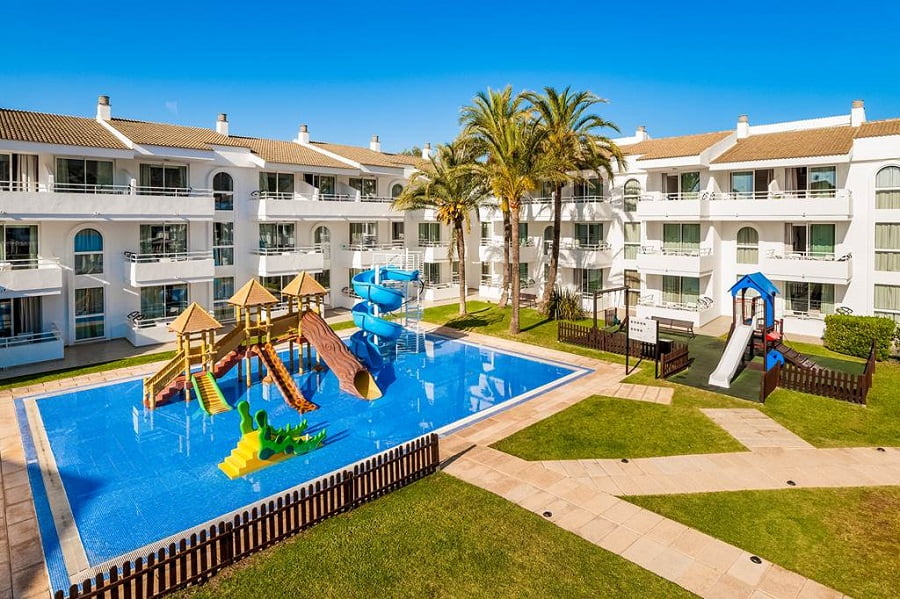 baby and toddler friendly apartments in pollensa, majorca