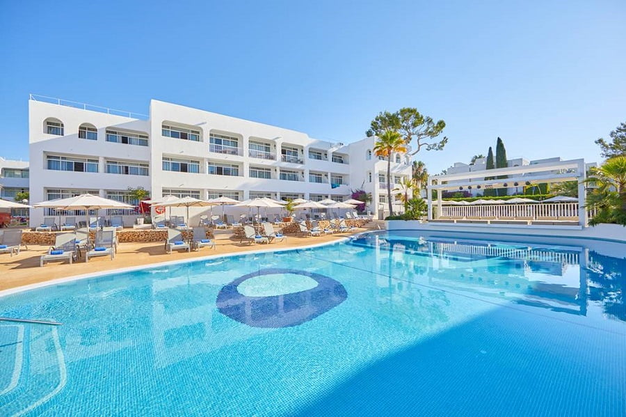 baby and toddler friendly apartments in cala d'or majorca
