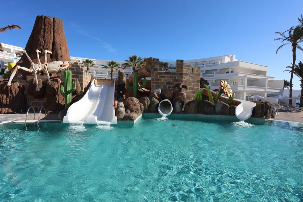 baby and toddler friendly hotel in the canary islands