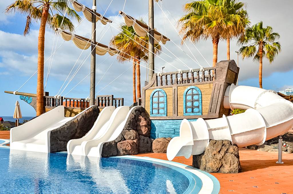 baby and toddler friendly hotel in the canary islands