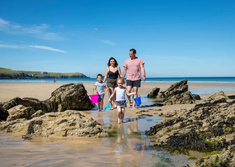 holidays for babies and toddlers in cornwall