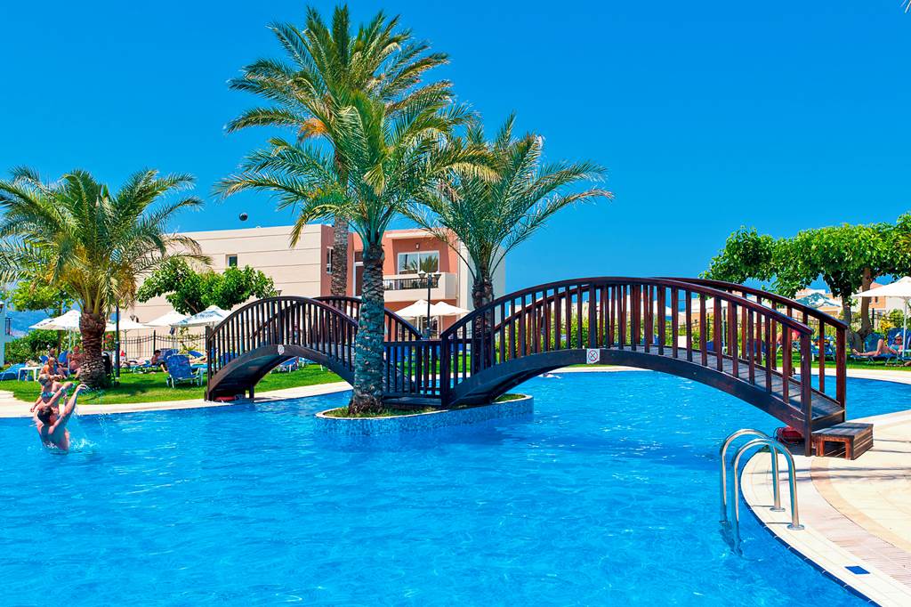 baby and toddler friendly hotel crete