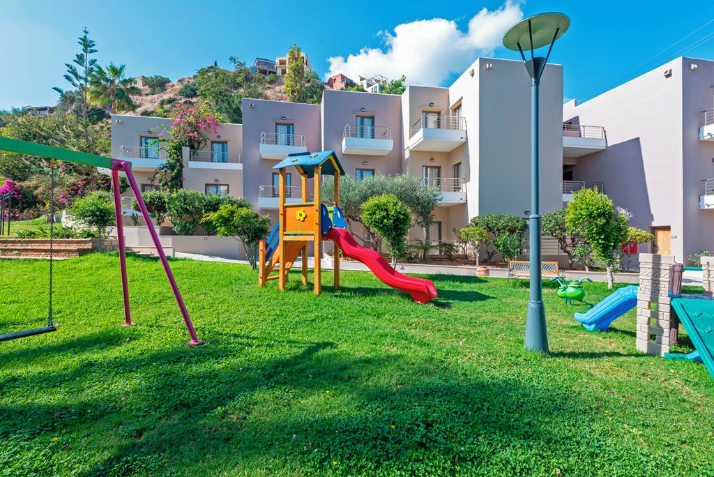 baby and toddler friendly hotel in crete with waterpark